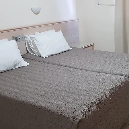 Senator - Adults Only Aparthotel 4*