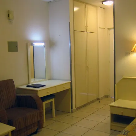 Senator - Adults Only