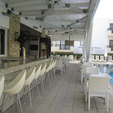 Aparthotel Senator - Adults Only