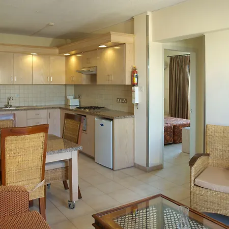 Ξενοδοχείο με διαμερίσματα Senator - Adults Only 4*