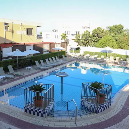 Senator - Adults Only 4* Ayía Nápa