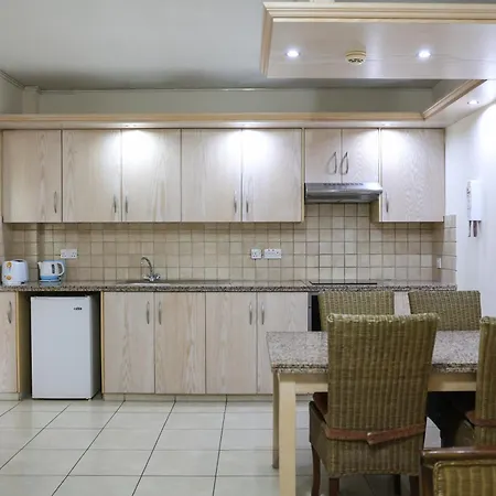 Aparthotel Senator - Adults Only 4*