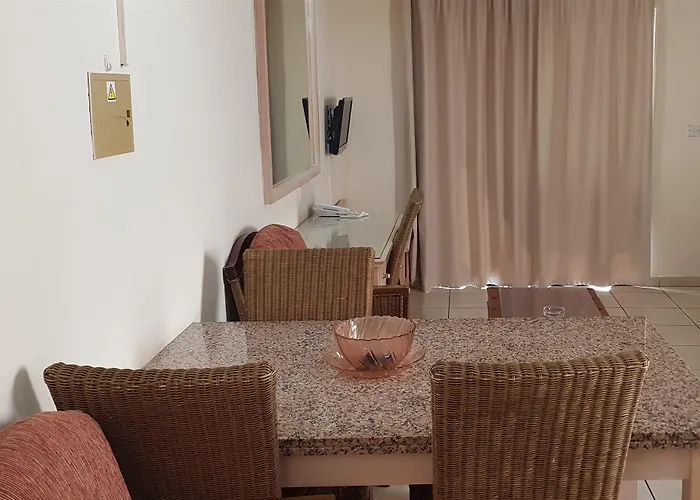 Senator - Adults Only 4*