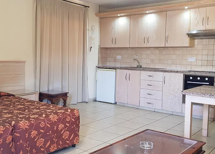 Senator - Adults Only Aparthotel 4*