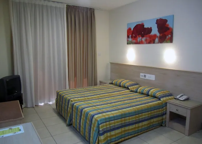 Aparthotel Senator - Adults Only