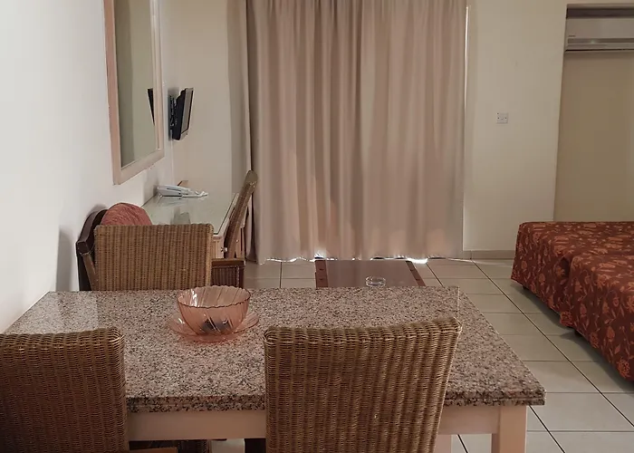 Senator - Adults Only 4* Ayía Nápa