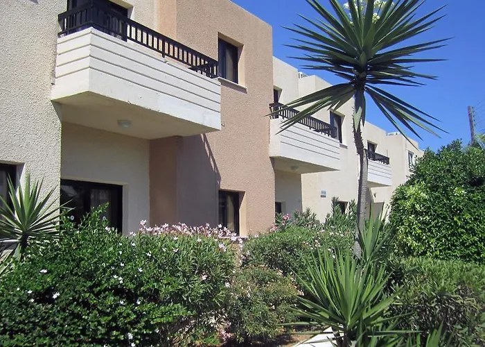 Senator - Adults Only Aparthotel