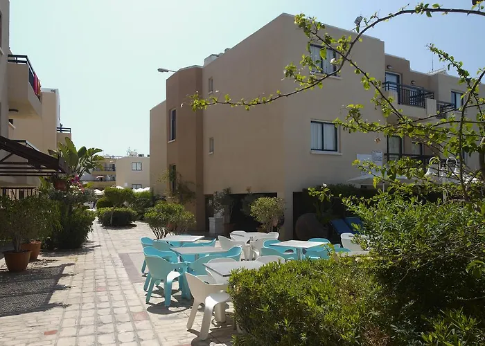 Senator - Adults Only Aparthotel 4*